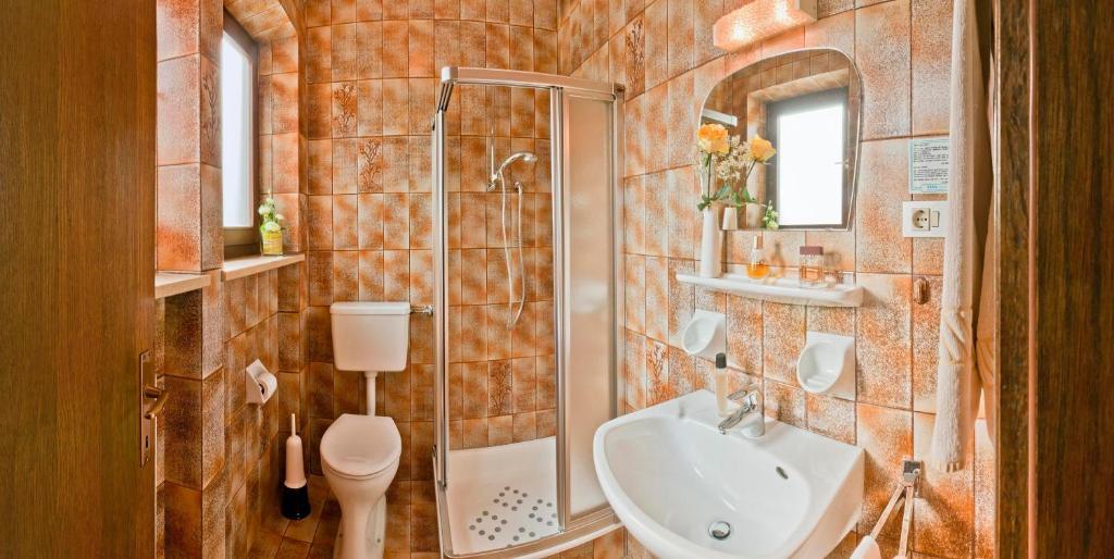 Haus Christl Bed & Breakfast Lana Phòng bức ảnh